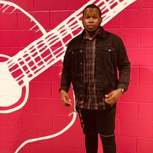 Meet your Posher, Tripp